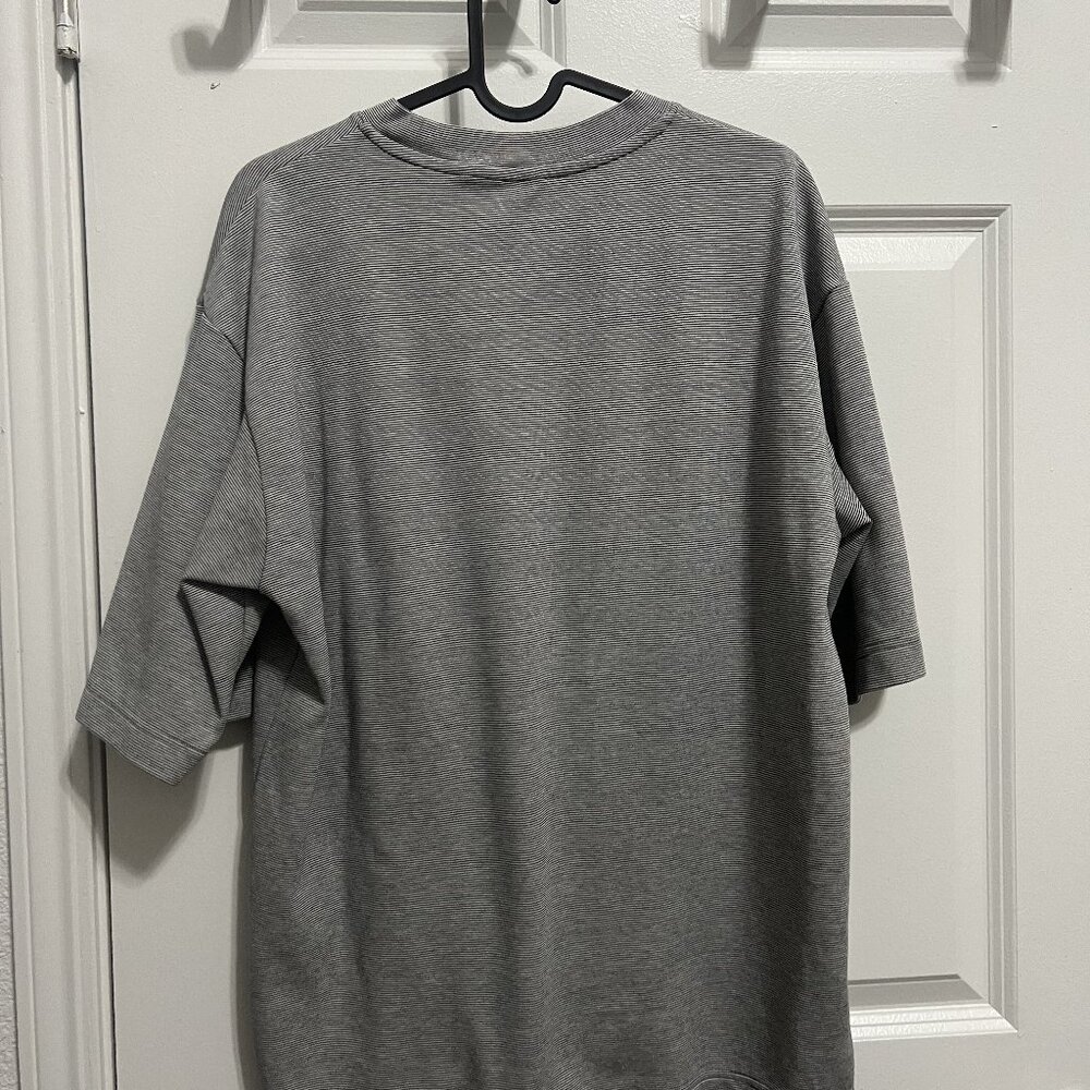 Uniqlo U Airism T Shirt Men’s Black White Striped Tee